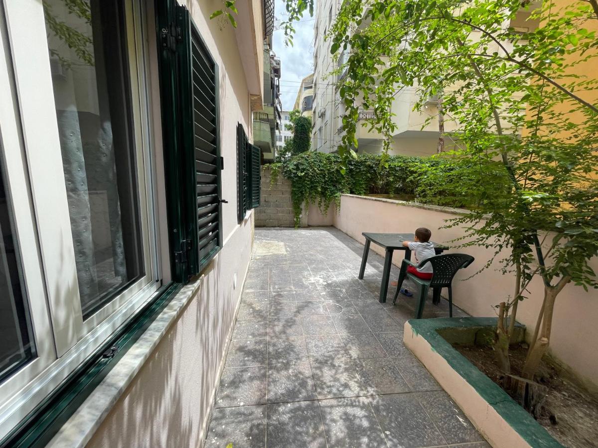 Rea Beach House Durrës Exterior foto