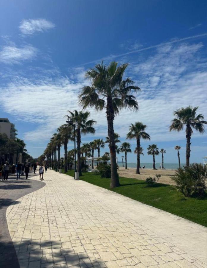 Rea Beach House Durrës Exterior foto